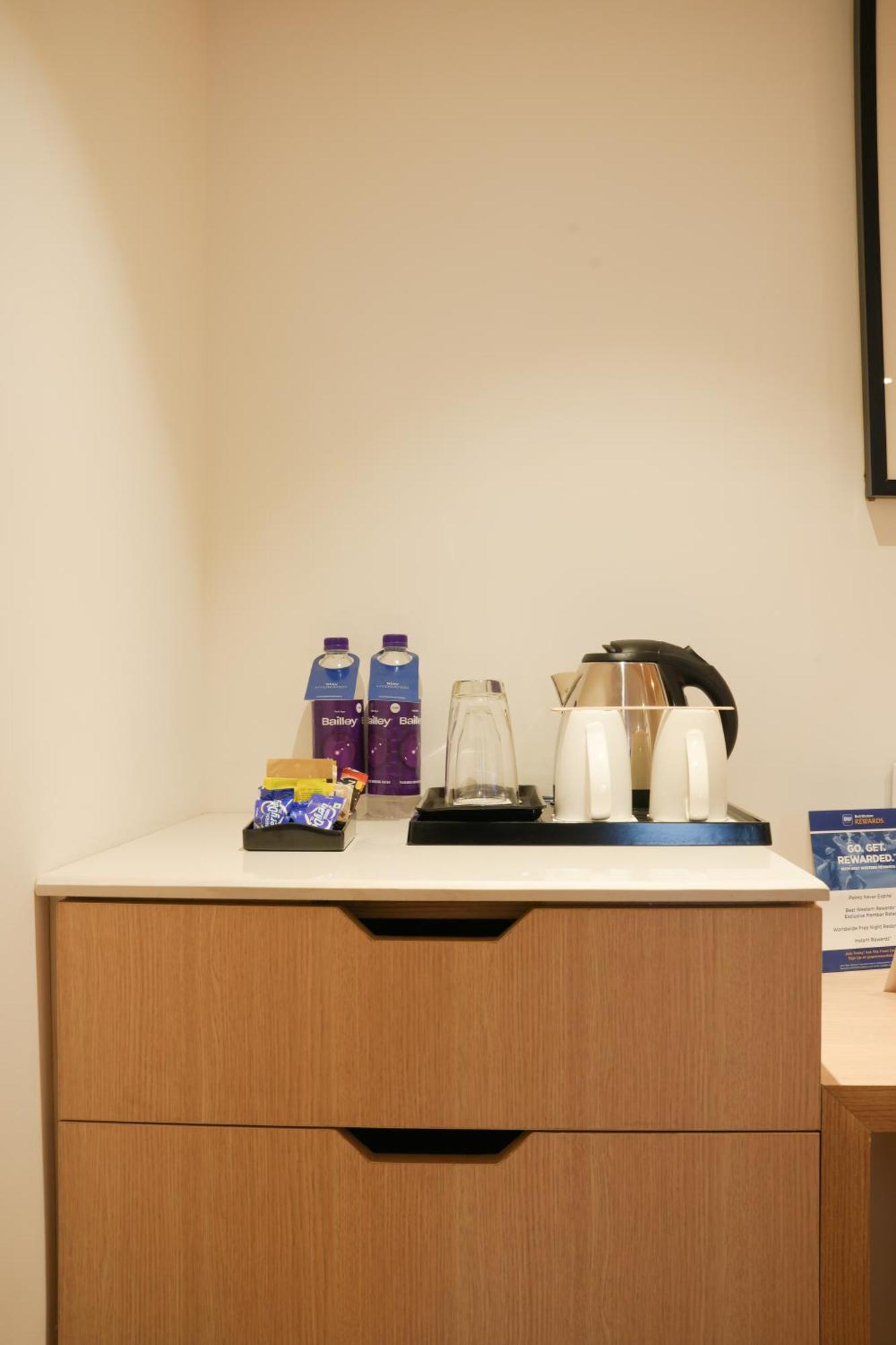 Best Western Ah1 אמריצר מראה חיצוני תמונה